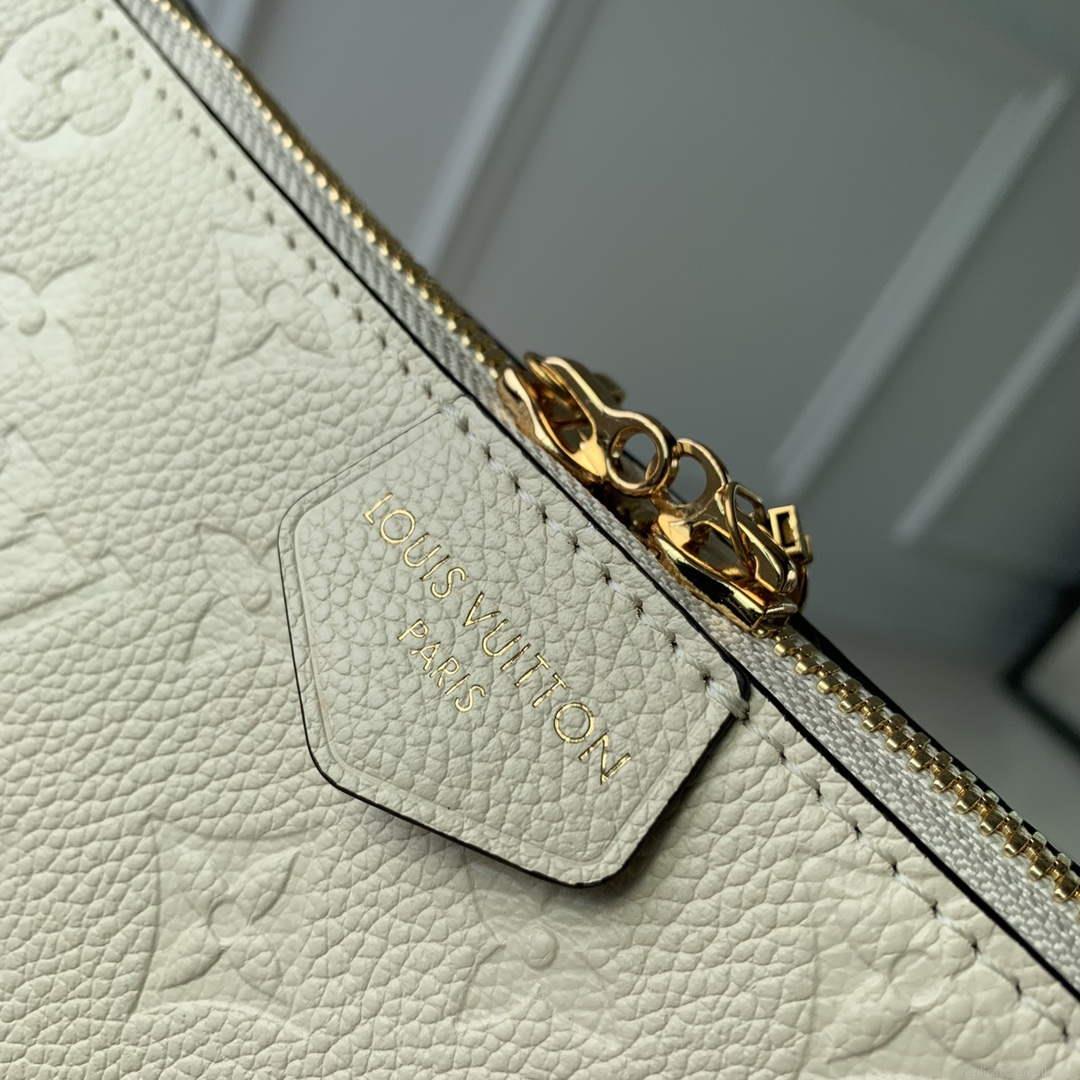 LV M46609 Louis Vuitton Sac Sport Bag Crème Beige