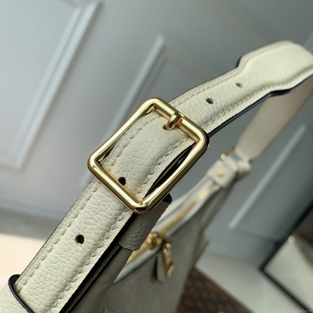 LV M46609 Louis Vuitton Sac Sport Bag Crème Beige