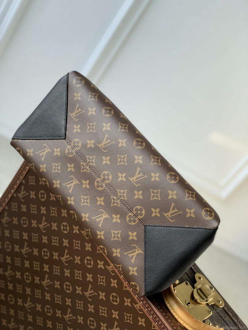 LV M46508 Louis Vuitton Vendôme MM Bag Black