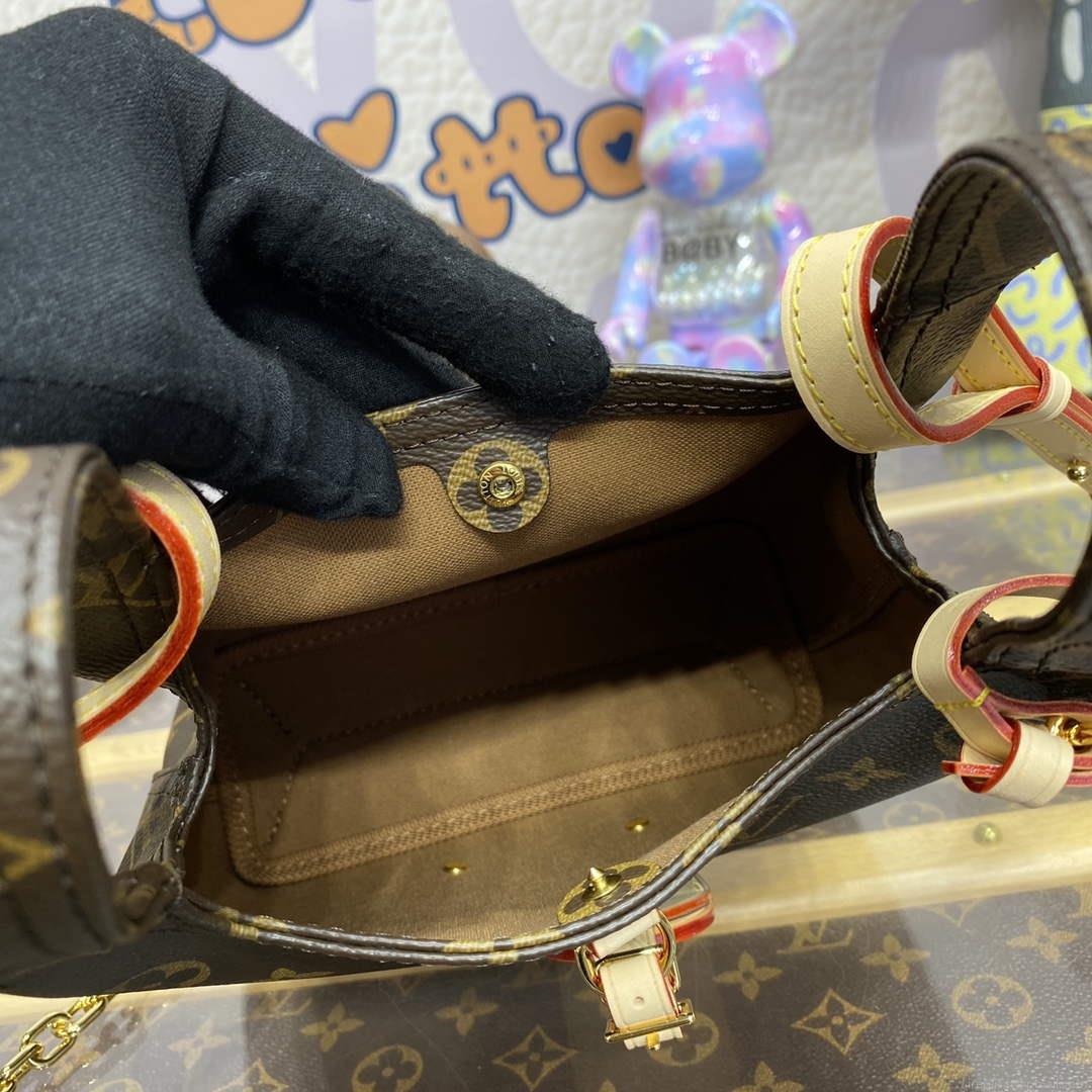 LV M46816 Louis Vuitton Atlantis BB Handbag