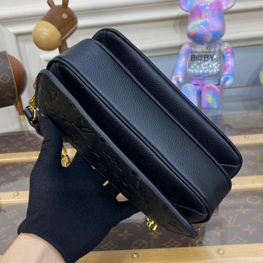LV M46595 Louis Vuitton Pochette Métis East West bag Monogram Empreinte Leather Black