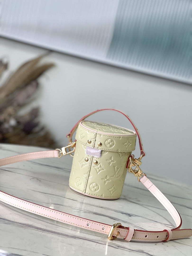LV M24099 Louis Vuitton Astor Monogram Vernis Bag Yellow