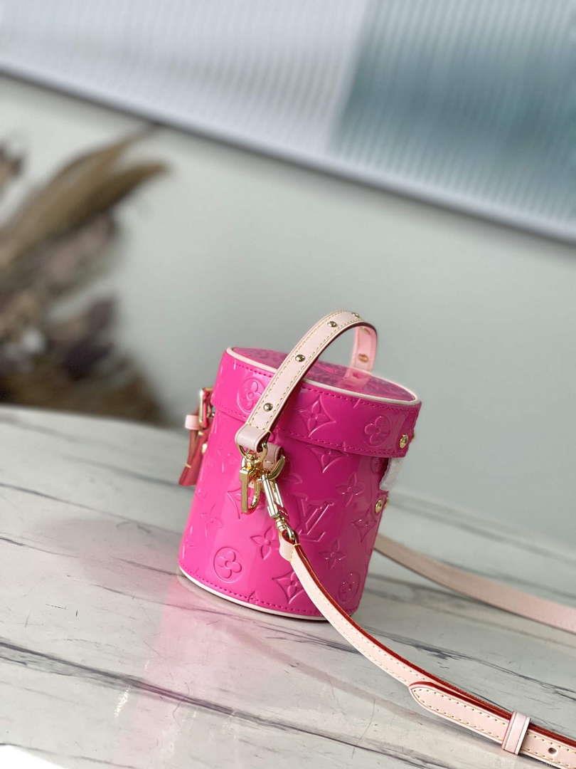 LV M24102 Louis Vuitton Astor Monogram Vernis Bag Neon Pink
