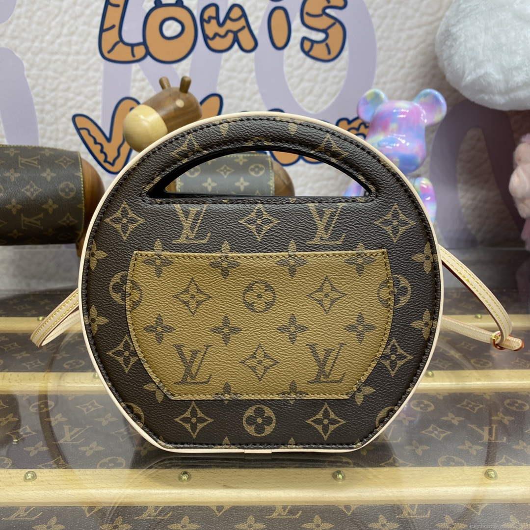 LV M47117 Louis Vuitton Around Me PM Bag