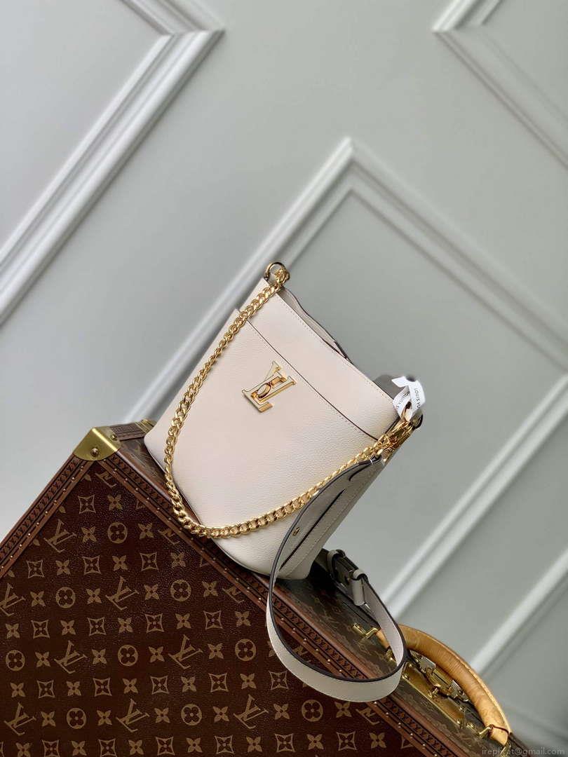 LV M24638 Louis Vuitton Lock and Walk Bucket Bag Quartz