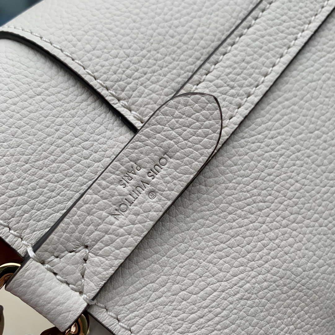 LV M24638 Louis Vuitton Lock and Walk Bucket Bag Quartz
