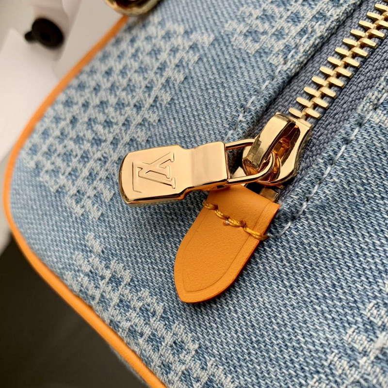 LV N40753 Louis Vuitton Locker Dopp Kit Bag Blue