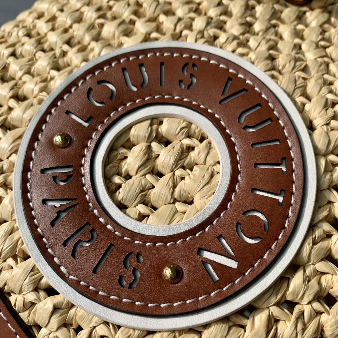 LV M24722 Louis Vuitton Noé BB Bucket Bag Natural / Tan