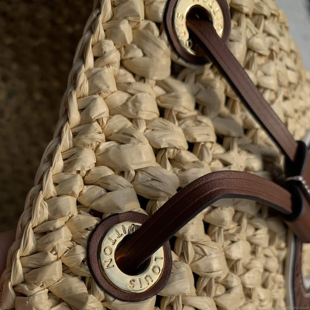 LV M24722 Louis Vuitton Noé BB Bucket Bag Natural / Tan