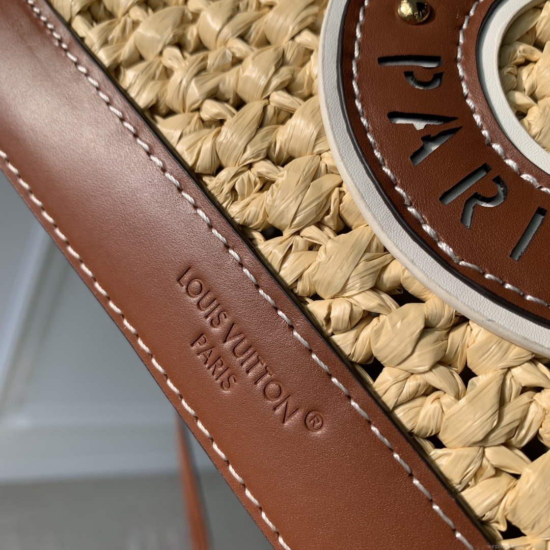 LV M24722 Louis Vuitton Noé BB Bucket Bag Natural / Tan
