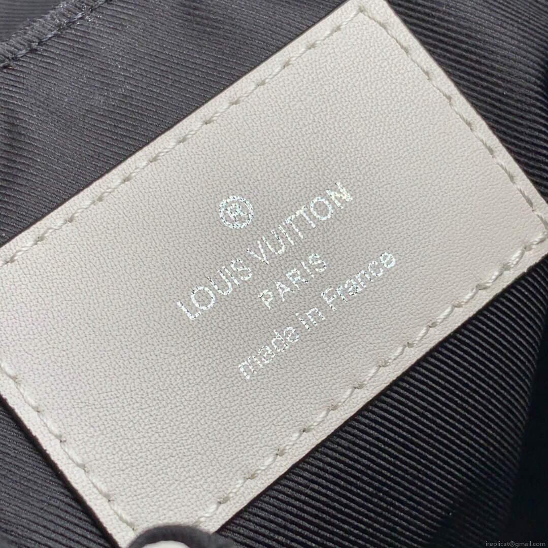 LV M58493 Louis Vuitton Christopher XS Bag White M58495