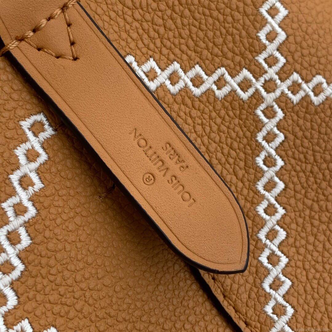 LV M46023 Louis Vuitton NÉONOÉ BB Bucket Bag Brown