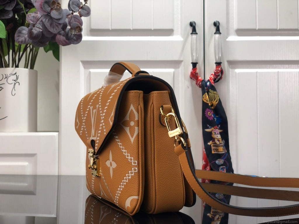 Louis Vuitton M46018 LV M46028 Pochette Metis Monogram Arizona Brown