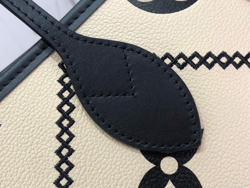 Louis Vuitton M46039 LV M46040 Neverfull MM Beige