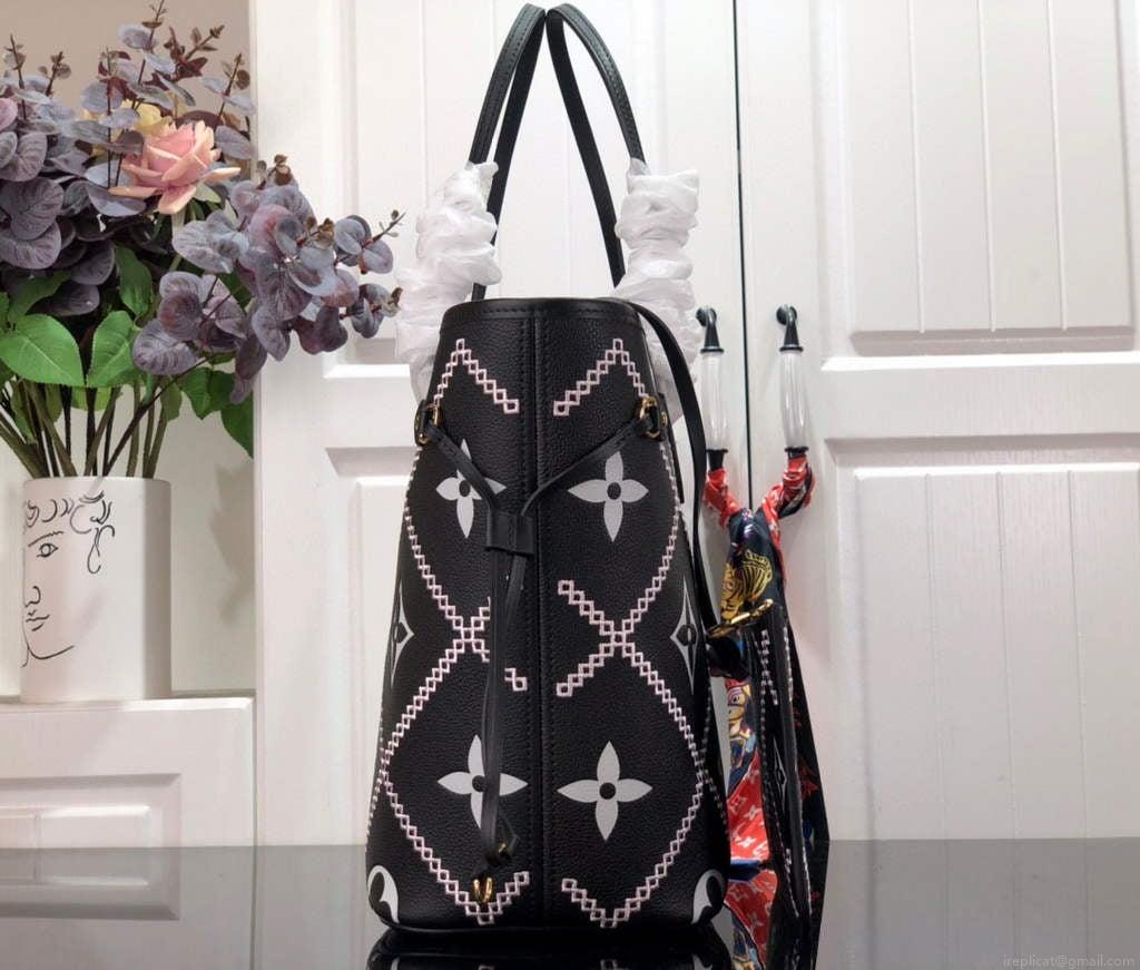 Louis Vuitton M46040 LV M46039 Neverfull MM black
