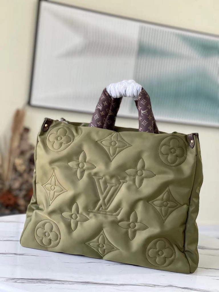 Louis Vuitton M59007 LV M59005 Onthego GM Bag Green