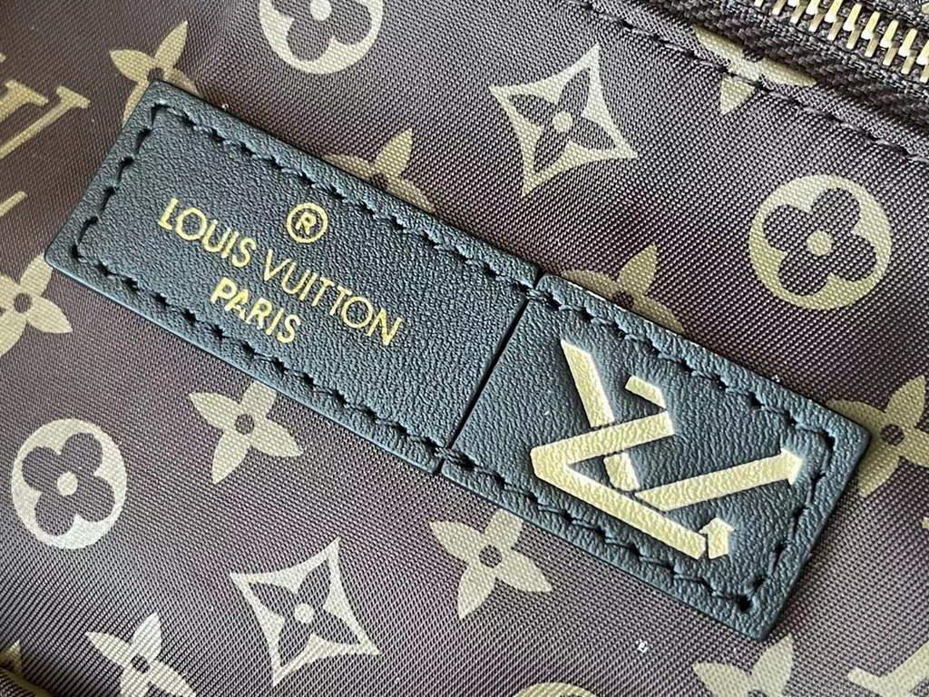 Louis Vuitton M59007 LV M59005 Onthego GM Bag Green