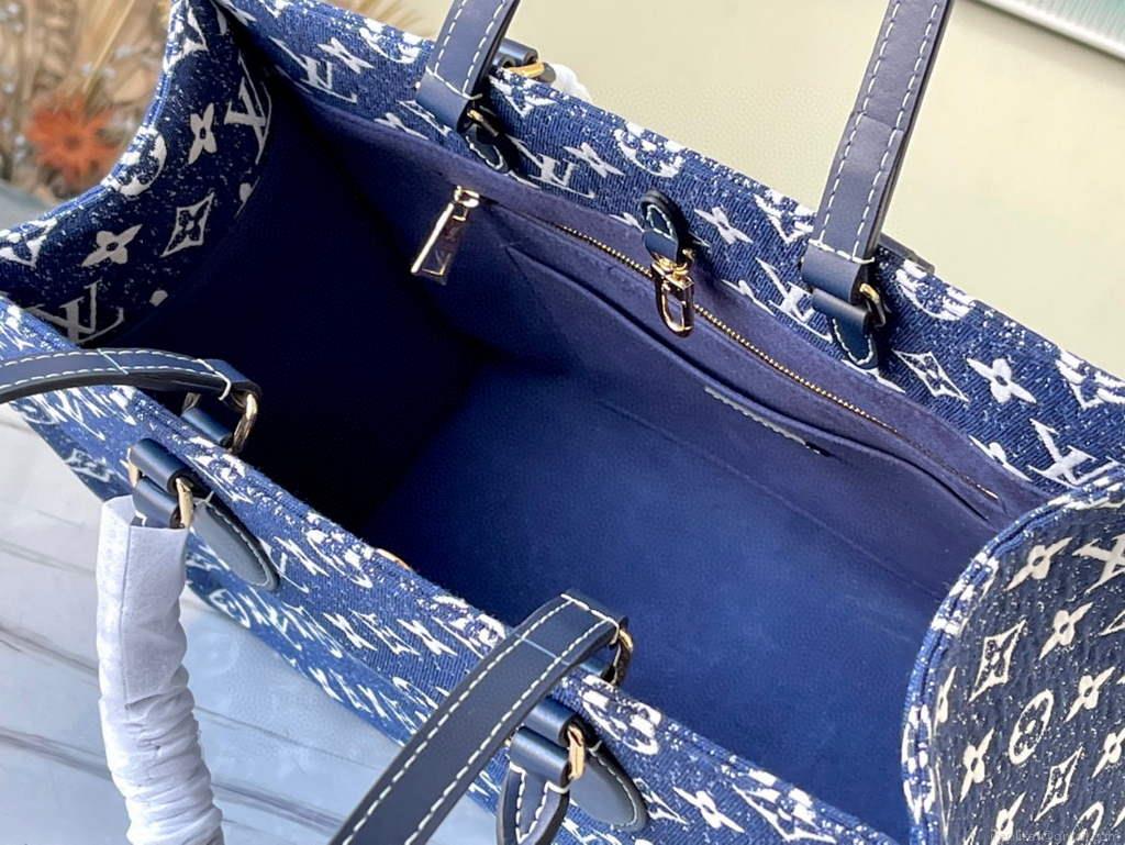 Louis Vuitton M59608 OnTheGo MM Tote bag Monogram Blue