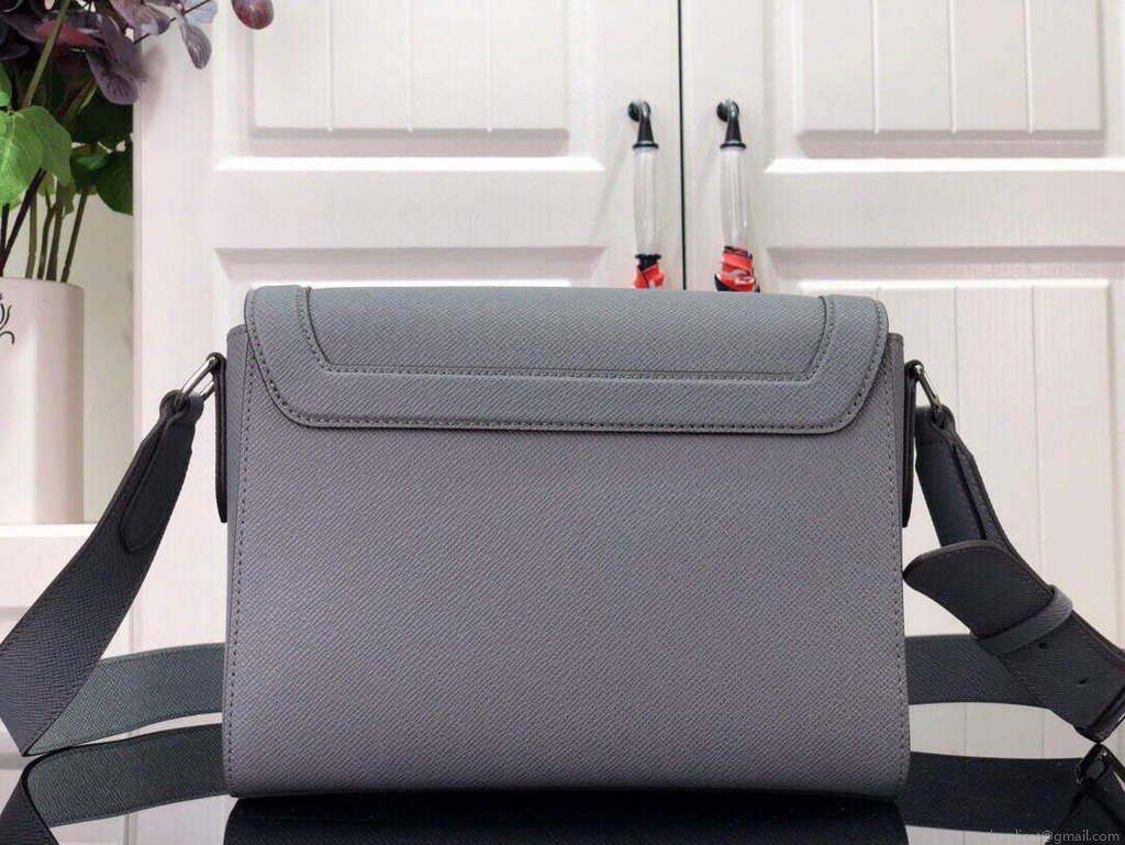 LV M30808 Louis Vuitton New Flap Messenger Gray