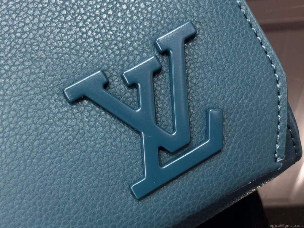 LV M59327 Louis Vuitton New Messenger Bag Blue