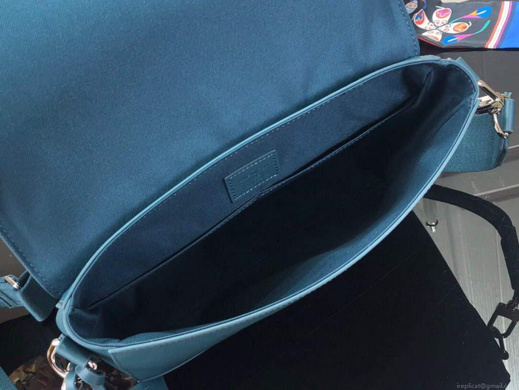 LV M59327 Louis Vuitton New Messenger Bag Blue