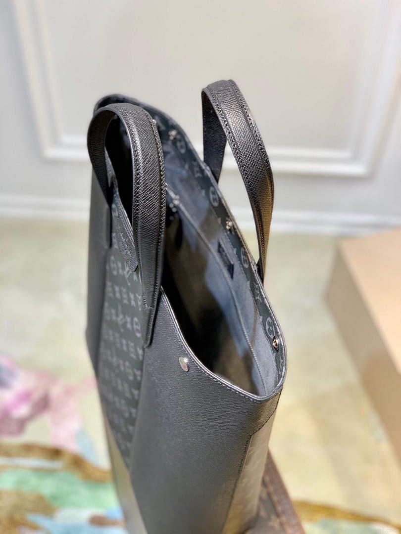 LV M30431 Louis Vuitton Split Tote Eclipse Black