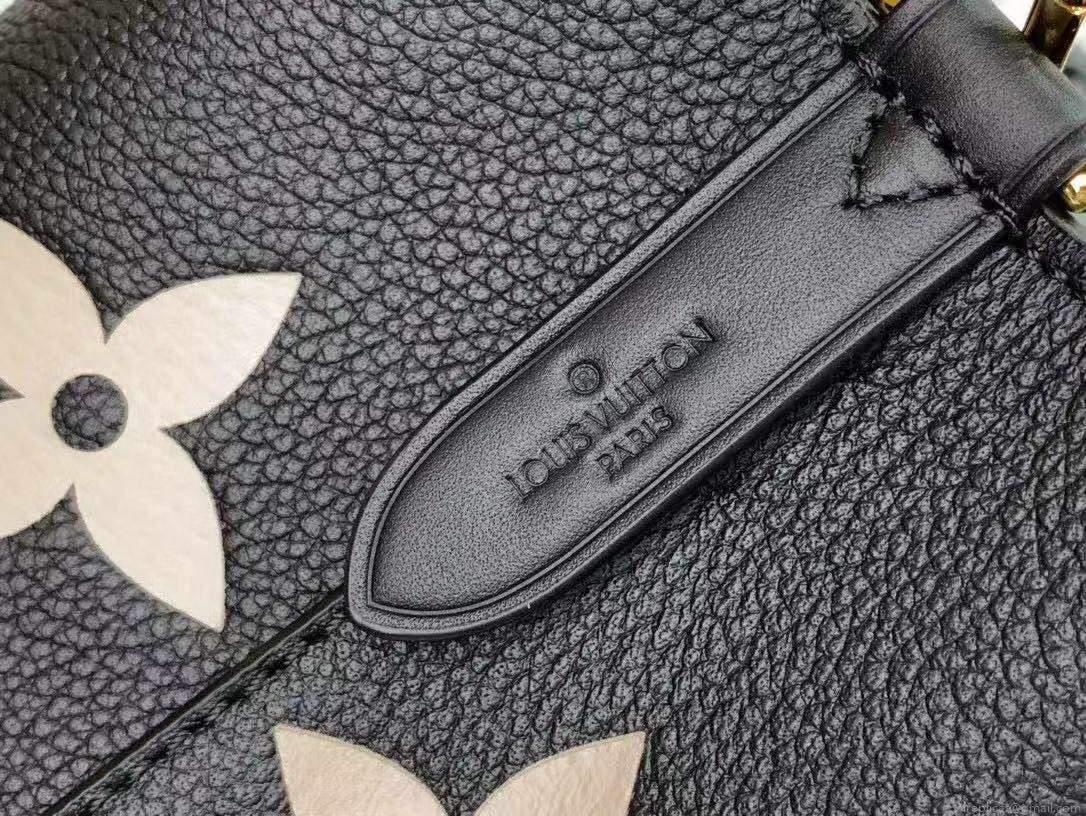 LV M44022 Louis Vuitton M45497 NÉONOÉ Shoulder Bag Black