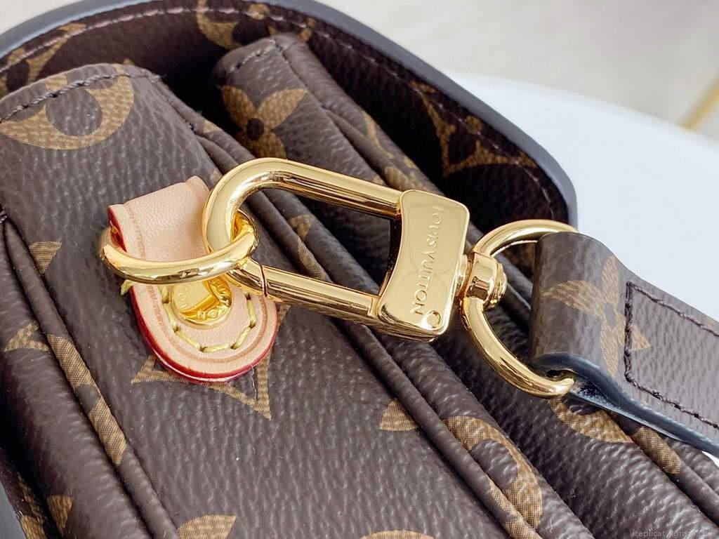 LV M44875 Louis Vuitton M44876 Pochette Metis Monogram Canvas