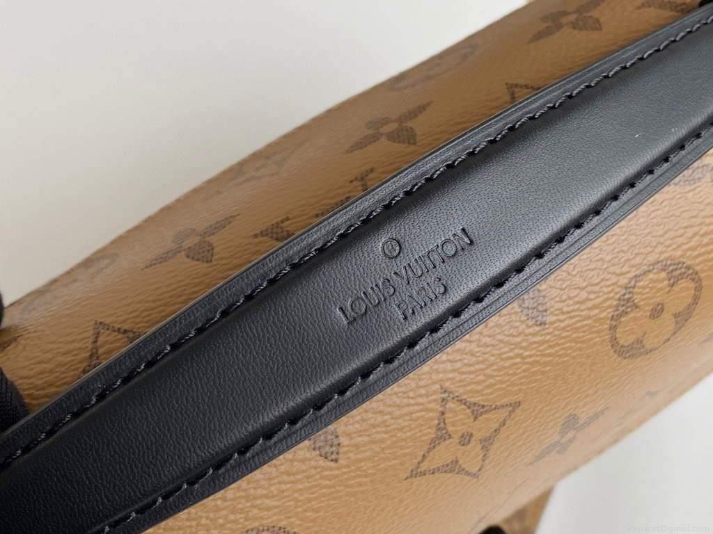 LV M44876 Louis Vuitton M44875 Pochette Metis Monogram Reverse canvas