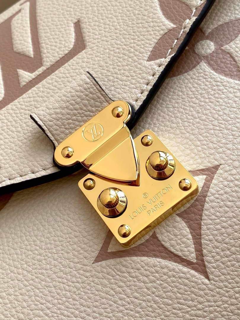 LV M45596 Louis Vuitton Pochette Métis M45773 Bag Cream Pink
