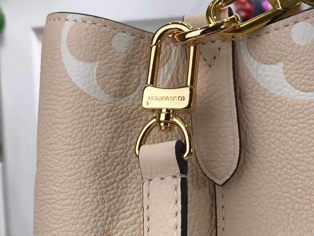 LV M45716 Louis Vuitton NÉONOÉ BB M45709 Bag Cream Saffron