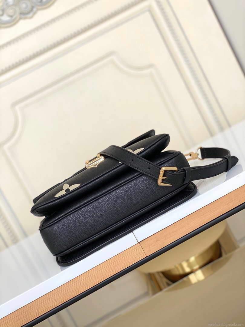 LV M45773 Louis Vuitton Pochette Métis M45596 Bag Black Beige