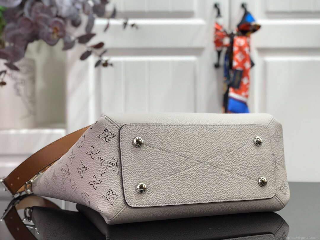 LV M55553 Louis Vuitton Haumea Mahina Bag M55031 Brume Grey