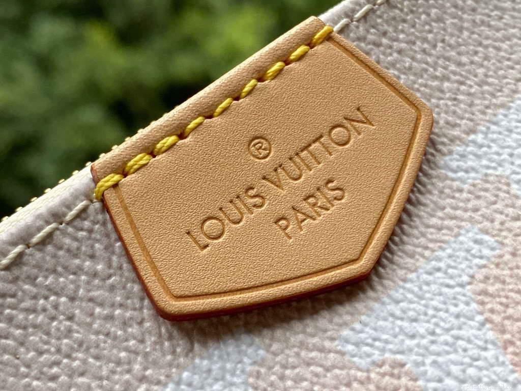 LV M57634 Louis Vuitton M57633 Multi Pochette Accessoires Bag Brume Gray