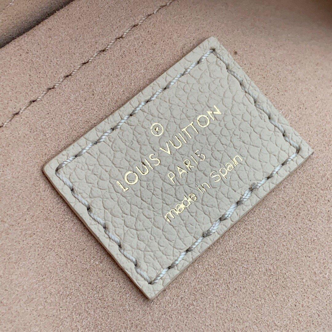 LV M80447 Louis Vuitton M80399 Multi Pochette Accessoires Bag Creme