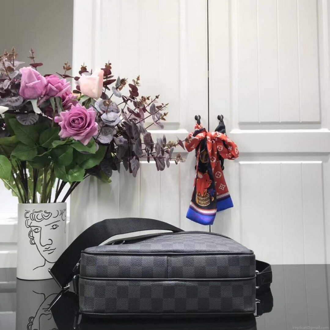 LV N40087 Louis Vuitton Trocadero Messenger NM PM Bag Shoulder Bag Black