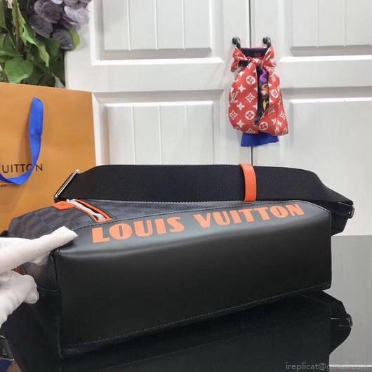 LV N40159 Louis Vuitton Damier Cobalt Discovery Messenger Shoulder Bag Black