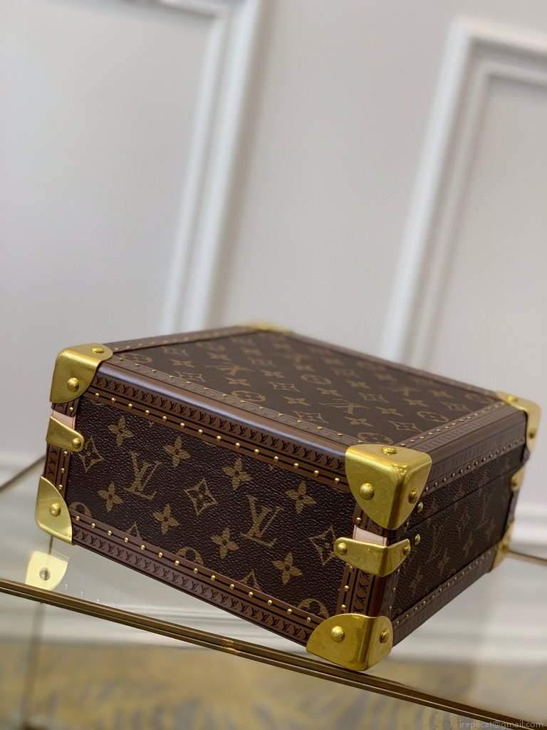Louis Vuitton M13513 Jewelry Box Monogram LV M20040 Red