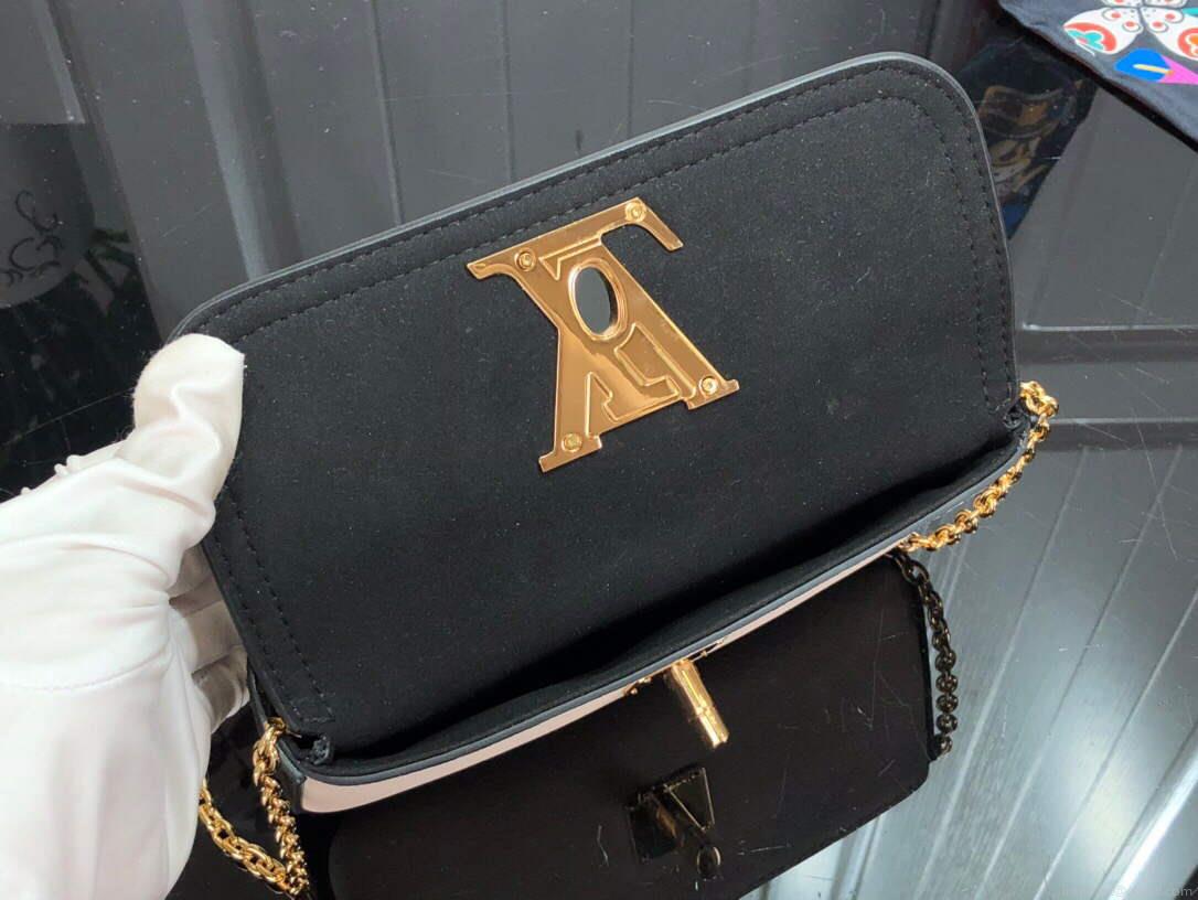 LV M80898 Louis Vuitton Lockme Pouch Black