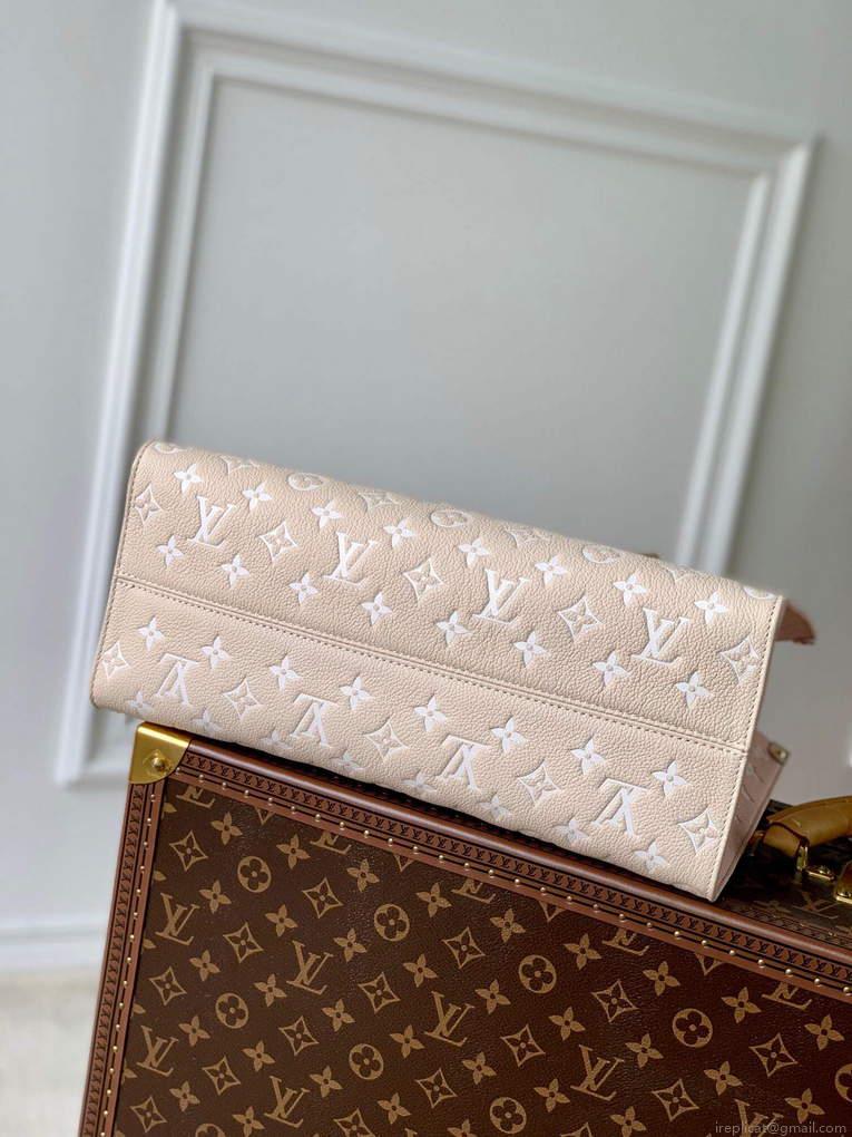 LV M46128 Louis Vuitton Onthego MM Tote Bag