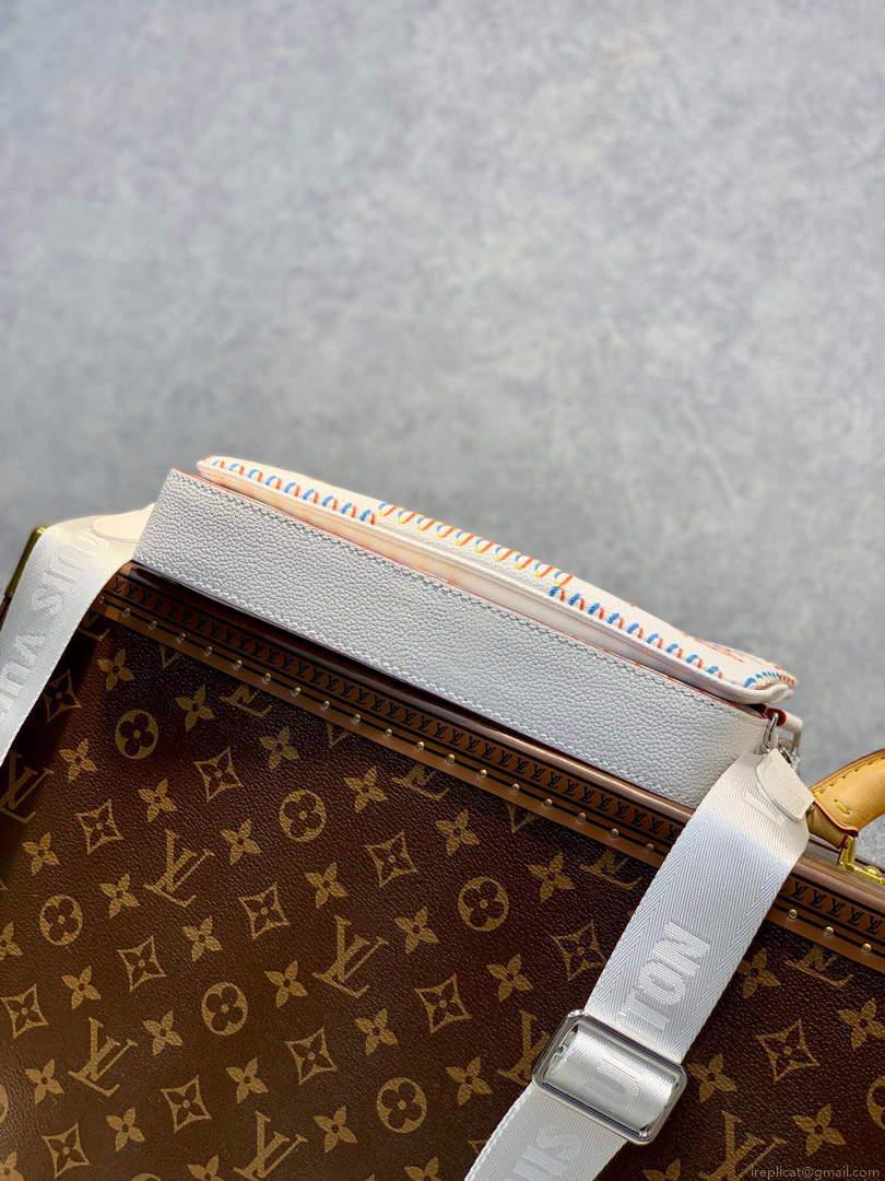 LV M20665 Louis Vuitton Trio Messenger Other Leathers