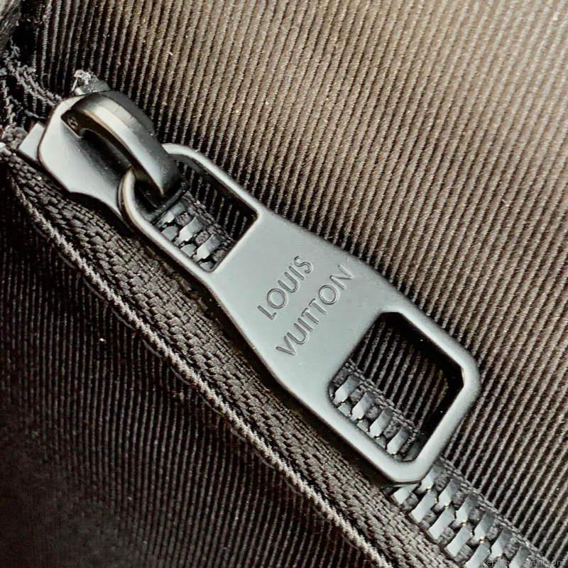 LV M45807 Louis Vuitton S Lock Sling Bag Black