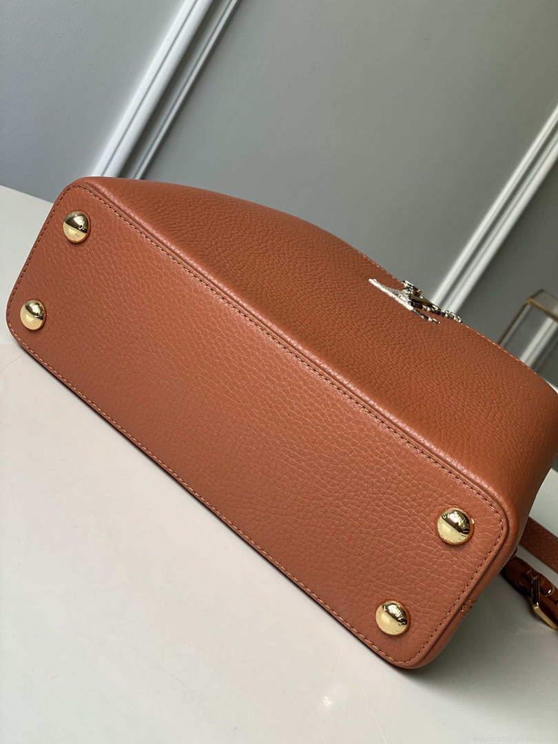 LV N97980 Louis Vuitton Capucines BB Handbag Brown