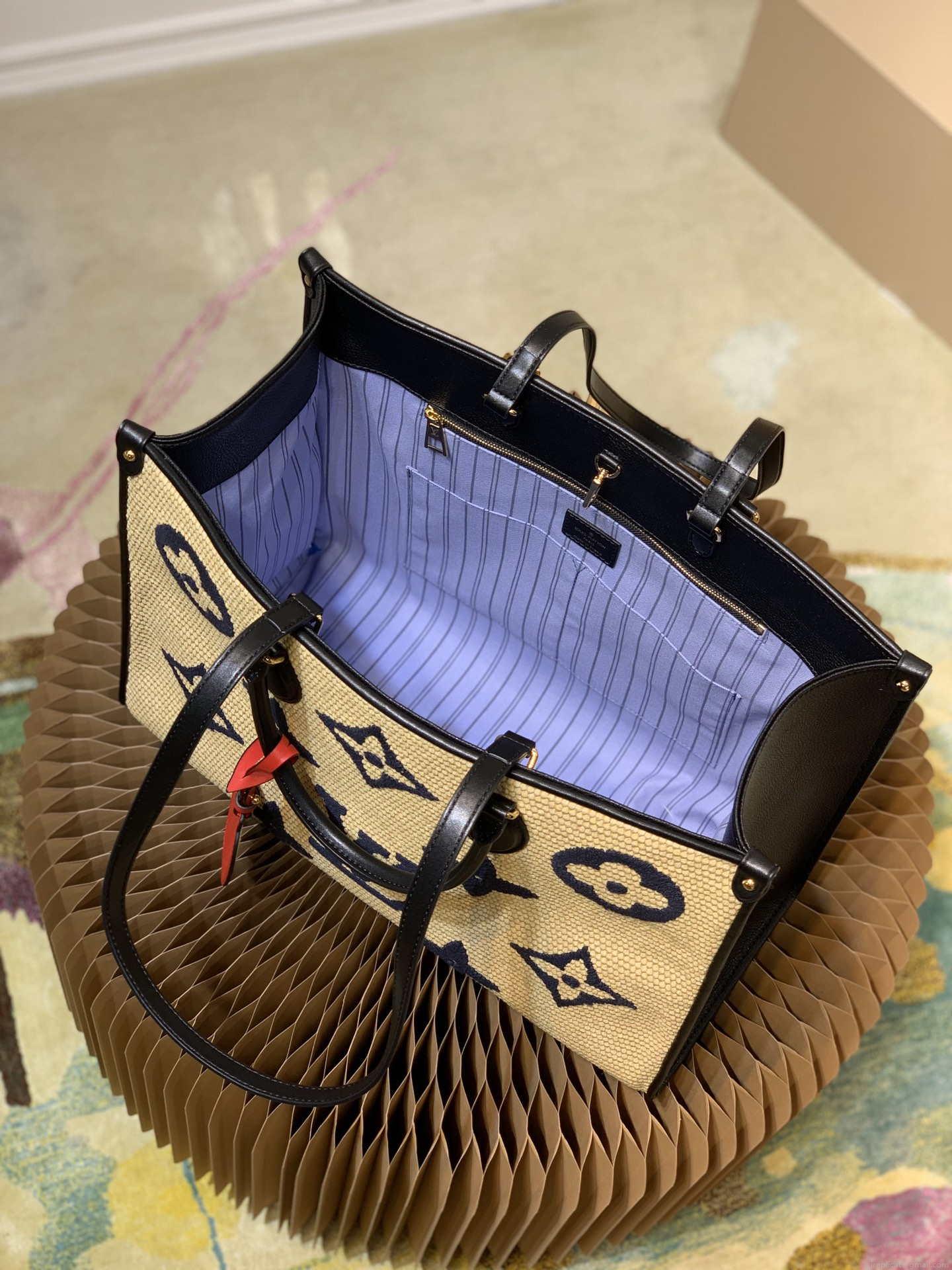 LV M57644 Louis Vuitton Onthego GM Tote Bag Black