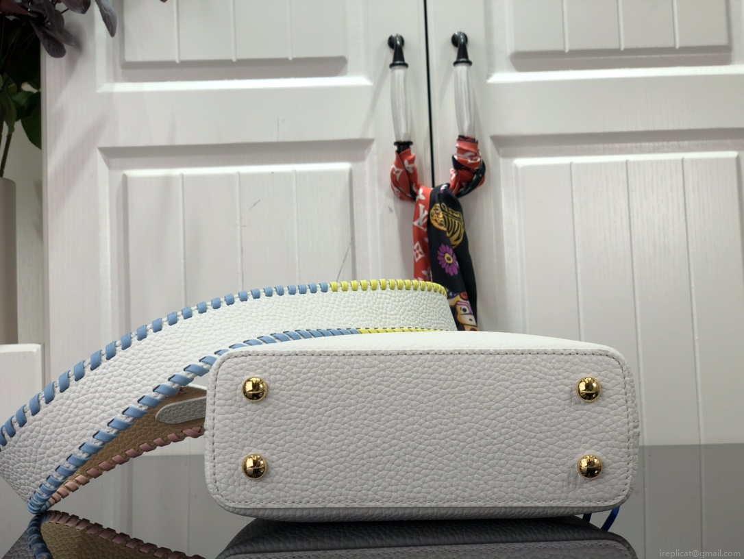 LV M57671 Louis Vuitton Capucines MM Handbag White
