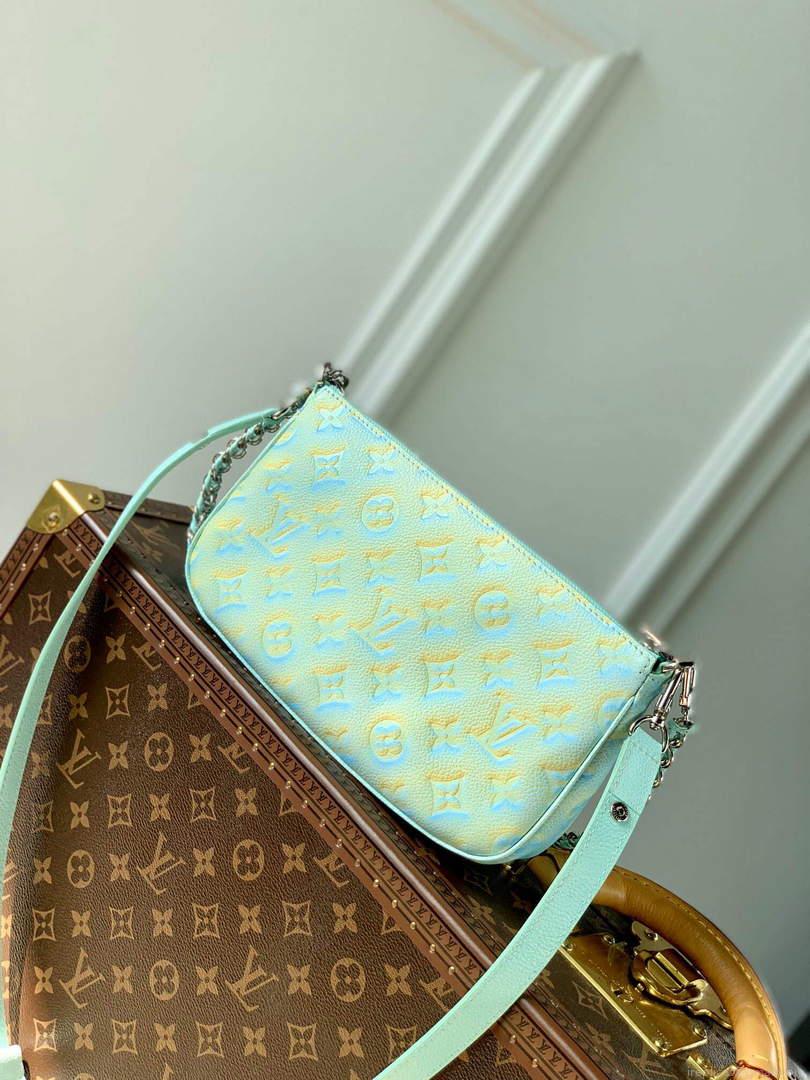 LV M46180 Louis Vuitton Multi Pochette Accessoires Vert d’eau Green