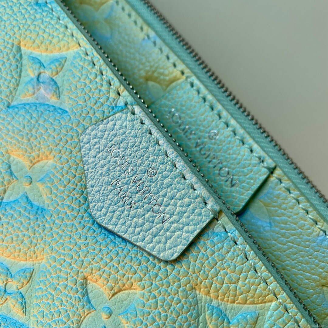 LV M46180 Louis Vuitton Multi Pochette Accessoires Vert d’eau Green