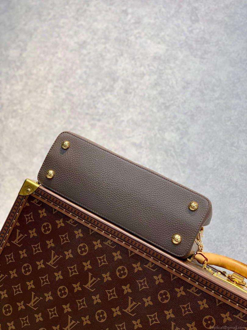 LV M59516 Louis Vuitton Capucines MM Handbag Smokey Brown Green/Crème/Pink