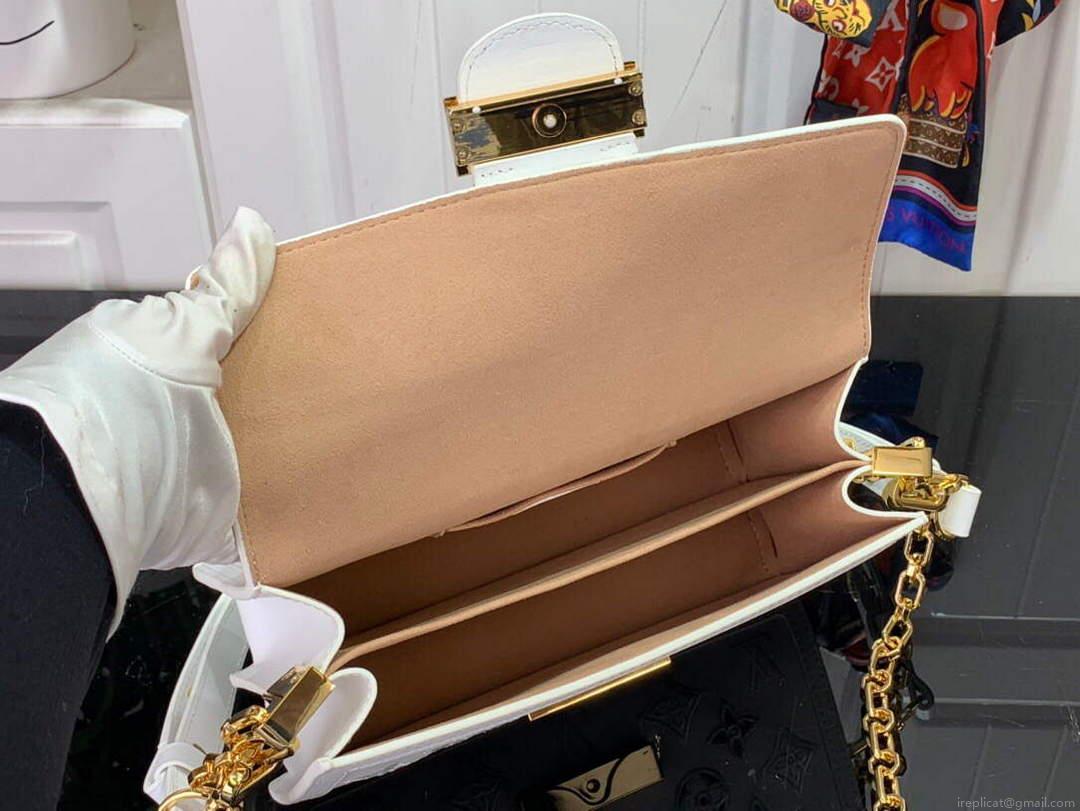 LV M20739 Louis Vuitton Dauphine East West Handbag White