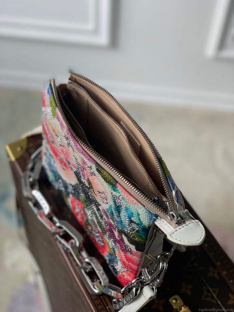LV M21157 Louis Vuitton Coussin BB Handbag Multicolor